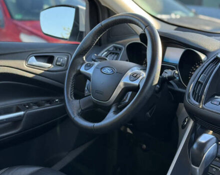 Білий Форд Ескейп, об'ємом двигуна 2 л та пробігом 173 тис. км за 12999 $, фото 36 на Automoto.ua