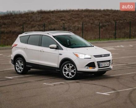 Белый Форд Эскейп, объемом двигателя 2 л и пробегом 167 тыс. км за 12200 $, фото 5 на Automoto.ua