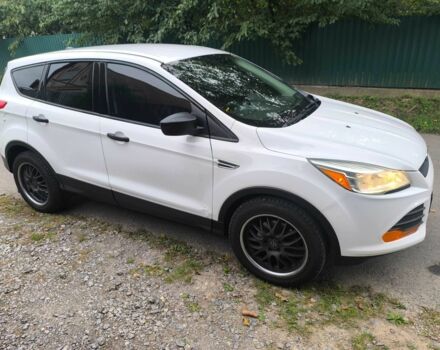 Білий Форд Ескейп, об'ємом двигуна 2.5 л та пробігом 200 тис. км за 10500 $, фото 3 на Automoto.ua