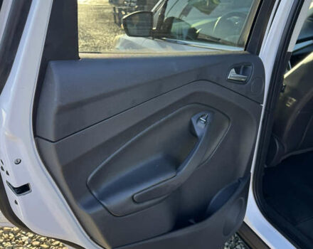 Білий Форд Ескейп, об'ємом двигуна 2 л та пробігом 173 тис. км за 12999 $, фото 23 на Automoto.ua