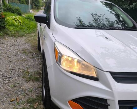 Білий Форд Ескейп, об'ємом двигуна 2.5 л та пробігом 200 тис. км за 10500 $, фото 12 на Automoto.ua