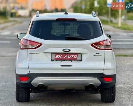 Белый Форд Эскейп, объемом двигателя 1.6 л и пробегом 212 тыс. км за 10700 $, фото 70 на Automoto.ua