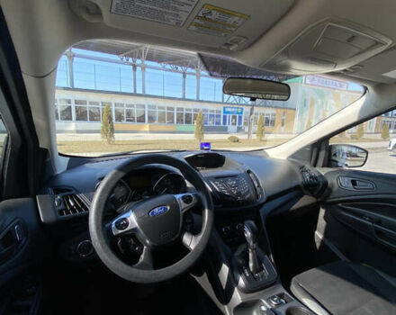 Білий Форд Ескейп, об'ємом двигуна 2.49 л та пробігом 245 тис. км за 10300 $, фото 9 на Automoto.ua