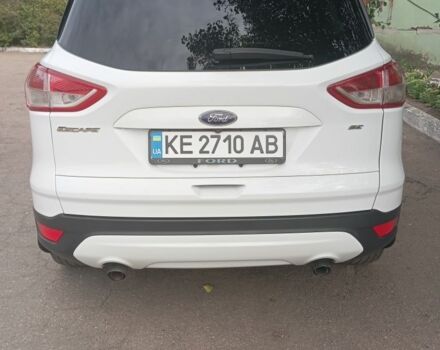 Білий Форд Ескейп, об'ємом двигуна 2.5 л та пробігом 160 тис. км за 13000 $, фото 3 на Automoto.ua