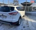 Білий Форд Ескейп, об'ємом двигуна 2 л та пробігом 270 тис. км за 10200 $, фото 3 на Automoto.ua