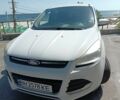 Белый Форд Эскейп, объемом двигателя 2 л и пробегом 270 тыс. км за 7901 $, фото 1 на Automoto.ua