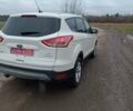 Білий Форд Ескейп, об'ємом двигуна 1.6 л та пробігом 300 тис. км за 11000 $, фото 3 на Automoto.ua