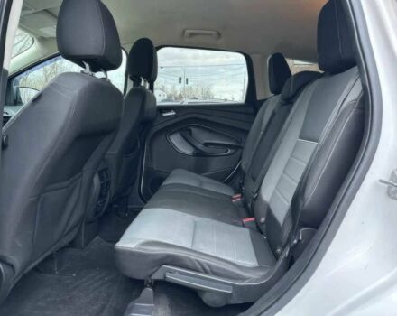 Білий Форд Ескейп, об'ємом двигуна 2 л та пробігом 90 тис. км за 2500 $, фото 10 на Automoto.ua