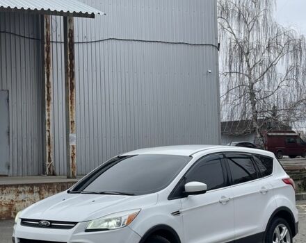 Белый Форд Эскейп, объемом двигателя 1.6 л и пробегом 236 тыс. км за 8200 $, фото 6 на Automoto.ua