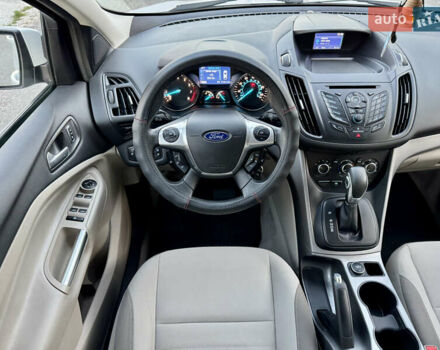 Белый Форд Эскейп, объемом двигателя 1.6 л и пробегом 212 тыс. км за 10700 $, фото 39 на Automoto.ua