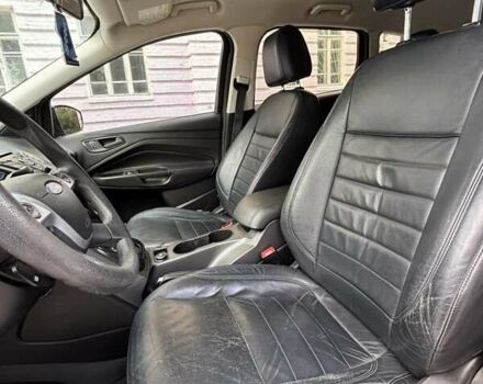 Белый Форд Эскейп, объемом двигателя 2.5 л и пробегом 172 тыс. км за 10400 $, фото 8 на Automoto.ua