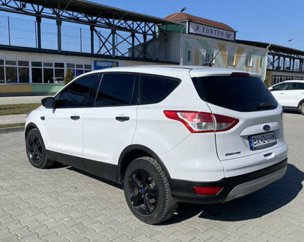 Білий Форд Ескейп, об'ємом двигуна 2.49 л та пробігом 245 тис. км за 10300 $, фото 5 на Automoto.ua