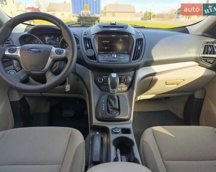 Білий Форд Ескейп, об'ємом двигуна 2 л та пробігом 245 тис. км за 11400 $, фото 12 на Automoto.ua