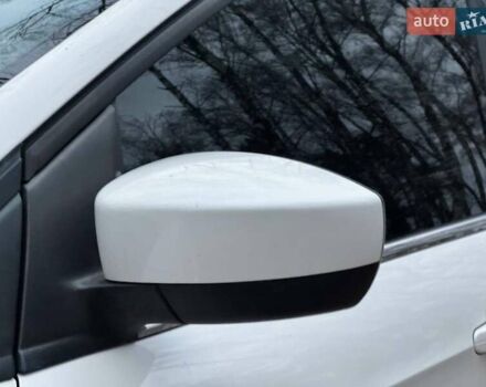 Белый Форд Эскейп, объемом двигателя 1.6 л и пробегом 138 тыс. км за 11450 $, фото 10 на Automoto.ua