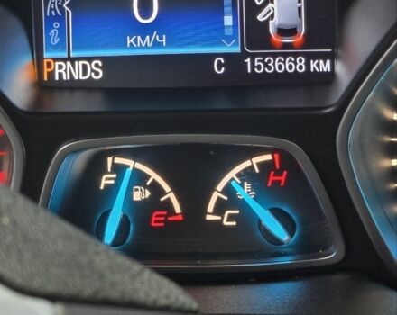 Білий Форд Ескейп, об'ємом двигуна 2.5 л та пробігом 160 тис. км за 13000 $, фото 11 на Automoto.ua