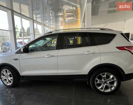 Белый Форд Эскейп, объемом двигателя 1.6 л и пробегом 103 тыс. км за 12700 $, фото 3 на Automoto.ua