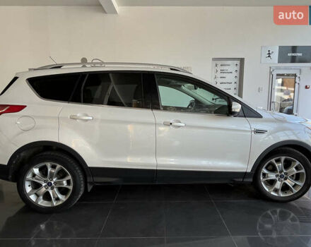 Белый Форд Эскейп, объемом двигателя 1.6 л и пробегом 103 тыс. км за 12700 $, фото 7 на Automoto.ua