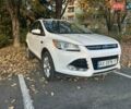 Белый Форд Эскейп, объемом двигателя 2.3 л и пробегом 170 тыс. км за 12999 $, фото 5 на Automoto.ua