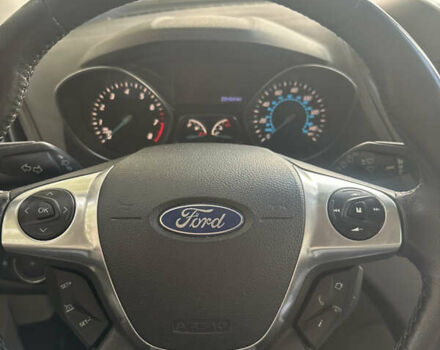 Белый Форд Эскейп, объемом двигателя 2 л и пробегом 232 тыс. км за 10500 $, фото 2 на Automoto.ua