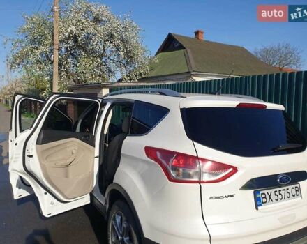Білий Форд Ескейп, об'ємом двигуна 1.98 л та пробігом 132 тис. км за 10600 $, фото 2 на Automoto.ua