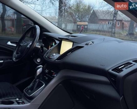 Белый Форд Эскейп, объемом двигателя 1.6 л и пробегом 138 тыс. км за 11450 $, фото 37 на Automoto.ua