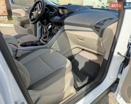 Білий Форд Ескейп, об'ємом двигуна 2 л та пробігом 245 тис. км за 11400 $, фото 8 на Automoto.ua