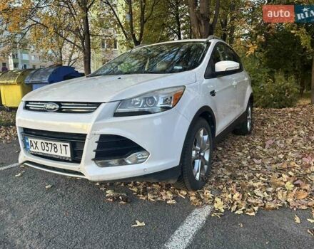 Белый Форд Эскейп, объемом двигателя 2.3 л и пробегом 170 тыс. км за 12999 $, фото 2 на Automoto.ua
