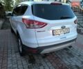 Белый Форд Эскейп, объемом двигателя 2 л и пробегом 134 тыс. км за 14000 $, фото 4 на Automoto.ua