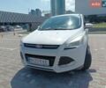 Белый Форд Эскейп, объемом двигателя 2 л и пробегом 271 тыс. км за 9500 $, фото 1 на Automoto.ua