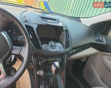 Білий Форд Ескейп, об'ємом двигуна 1.98 л та пробігом 132 тис. км за 10600 $, фото 1 на Automoto.ua