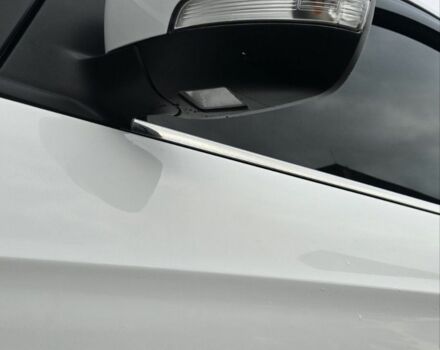 Білий Форд Ескейп, об'ємом двигуна 2.5 л та пробігом 160 тис. км за 13000 $, фото 13 на Automoto.ua