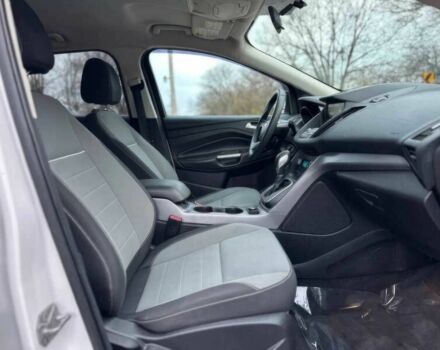 Білий Форд Ескейп, об'ємом двигуна 2 л та пробігом 90 тис. км за 2500 $, фото 9 на Automoto.ua