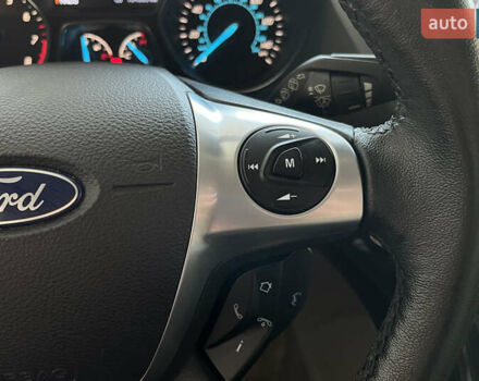 Белый Форд Эскейп, объемом двигателя 1.6 л и пробегом 103 тыс. км за 12700 $, фото 18 на Automoto.ua