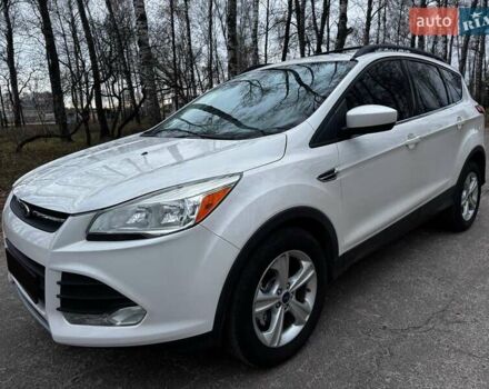 Белый Форд Эскейп, объемом двигателя 1.6 л и пробегом 138 тыс. км за 11450 $, фото 9 на Automoto.ua