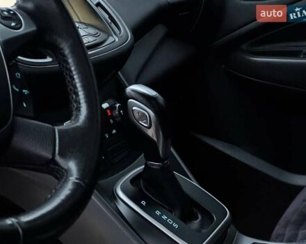 Белый Форд Эскейп, объемом двигателя 1.6 л и пробегом 138 тыс. км за 11450 $, фото 27 на Automoto.ua