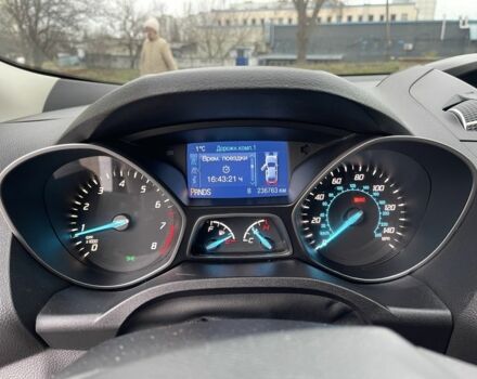 Белый Форд Эскейп, объемом двигателя 1.6 л и пробегом 236 тыс. км за 8200 $, фото 13 на Automoto.ua