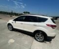 Белый Форд Эскейп, объемом двигателя 2 л и пробегом 253 тыс. км за 9500 $, фото 4 на Automoto.ua