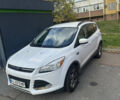 Білий Форд Ескейп, об'ємом двигуна 2 л та пробігом 233 тис. км за 8700 $, фото 1 на Automoto.ua