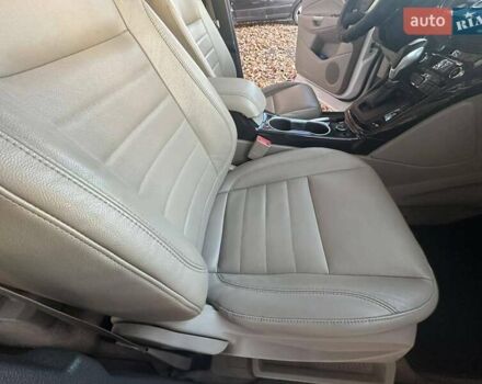 Белый Форд Эскейп, объемом двигателя 2.3 л и пробегом 170 тыс. км за 12999 $, фото 14 на Automoto.ua