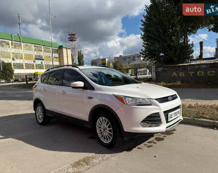 Форд Эскейп 2015 в Новомосковске на Automoto.ua Белый Форд Эскейп, объемом двигателя 1.6 л и пробегом 207 тыс. км за 10300 $, фото 14 на Automoto.ua