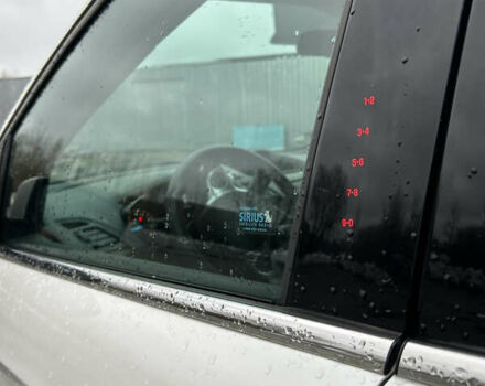 Белый Форд Эскейп, объемом двигателя 1.6 л и пробегом 170 тыс. км за 10350 $, фото 9 на Automoto.ua