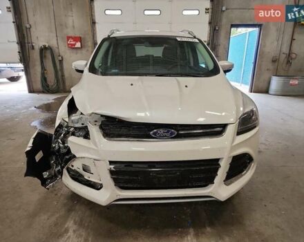 Белый Форд Эскейп, объемом двигателя 2 л и пробегом 20 тыс. км за 2900 $, фото 4 на Automoto.ua