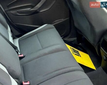 Форд Эскейп 2015 в Киеве на Automoto.ua Белый Форд Эскейп, объемом двигателя 2.5 л и пробегом 156 тыс. км за 10900 $, фото 53 на Automoto.ua