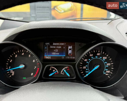 Белый Форд Эскейп, объемом двигателя 2 л и пробегом 179 тыс. км за 12600 $, фото 61 на Automoto.ua