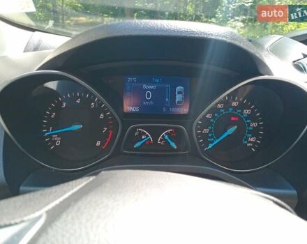 Форд Эскейп 2015 в Киеве на Automoto.ua Белый Форд Эскейп, объемом двигателя 1.6 л и пробегом 161 тыс. км за 11500 $, фото 10 на Automoto.ua