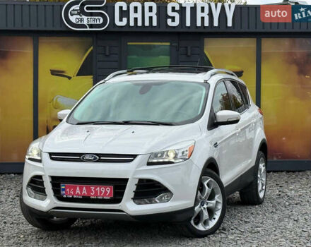 Белый Форд Эскейп, объемом двигателя 2 л и пробегом 179 тыс. км за 12600 $, фото 16 на Automoto.ua