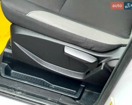 Форд Эскейп 2015 в Киеве на Automoto.ua Белый Форд Эскейп, объемом двигателя 2.5 л и пробегом 156 тыс. км за 10900 $, фото 28 на Automoto.ua