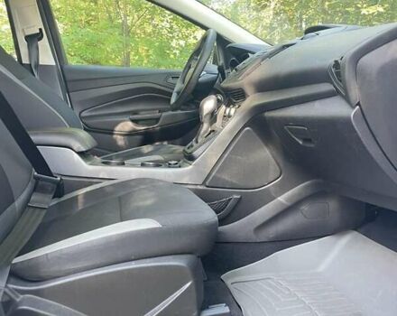 Білий Форд Ескейп, об'ємом двигуна 2.5 л та пробігом 99 тис. км за 12800 $, фото 19 на Automoto.ua