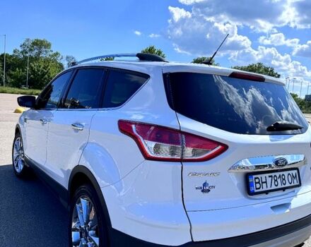 Белый Форд Эскейп, объемом двигателя 1.6 л и пробегом 97 тыс. км за 12000 $, фото 6 на Automoto.ua