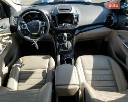 Белый Форд Эскейп, объемом двигателя 2 л и пробегом 125 тыс. км за 12500 $, фото 8 на Automoto.ua